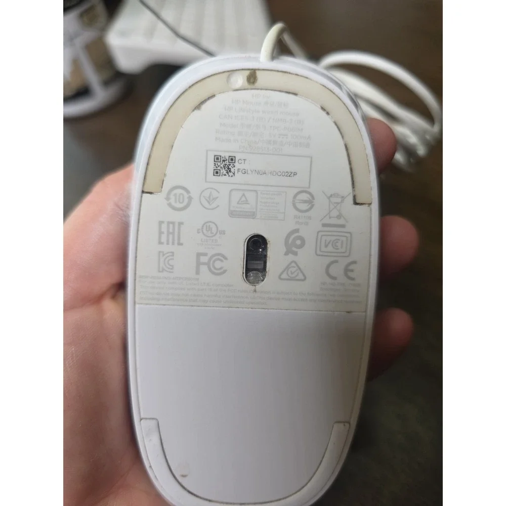 HP‎ White Lifestyle White Wired USB Optical Mouse MODEL TPC-P001M 2 Button F3